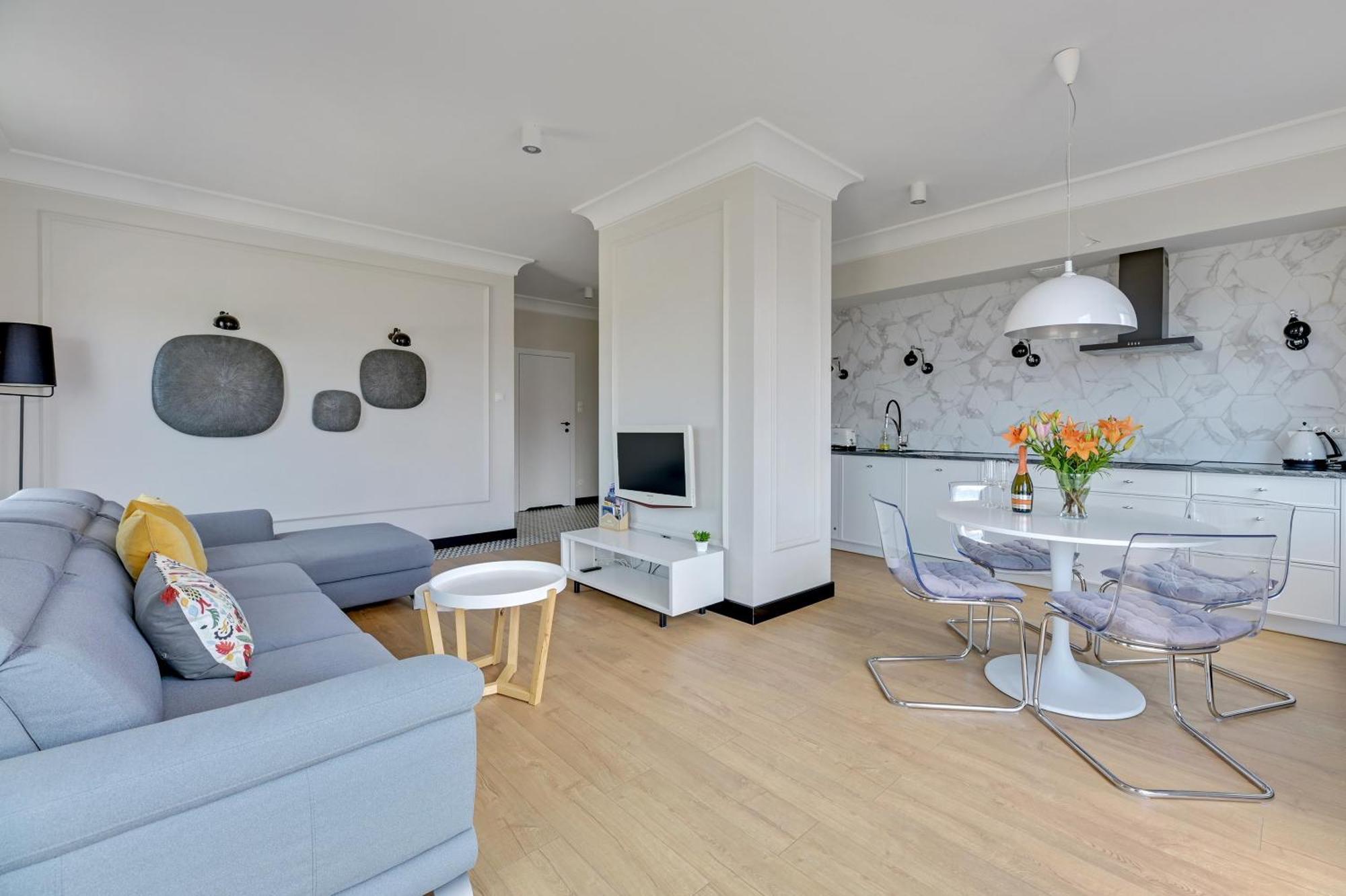 Blue Mandarin Riverside Gdansk Bilik gambar